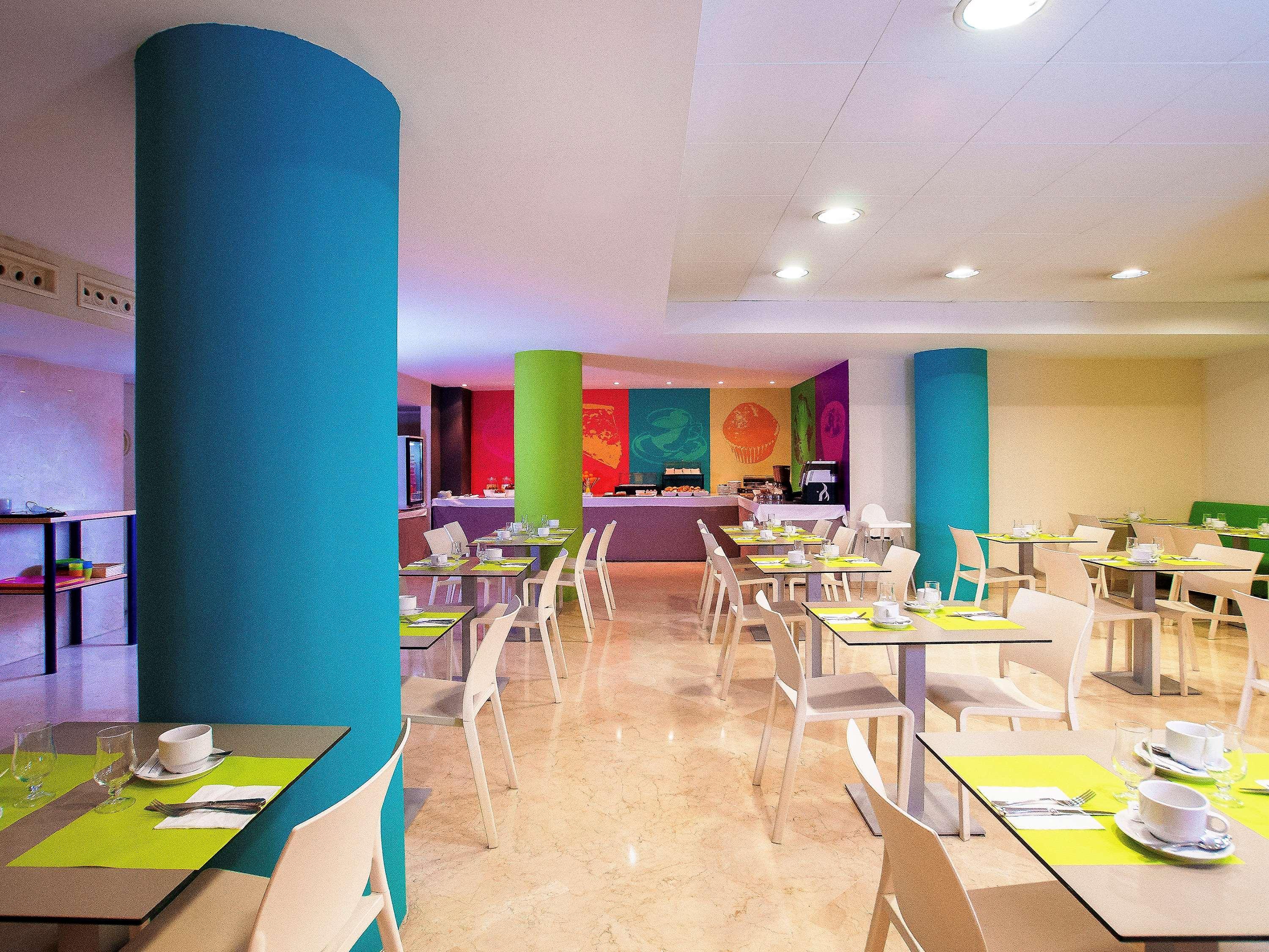 Hotel Ibis Styles Zaragoza Ramiro I Restaurante foto