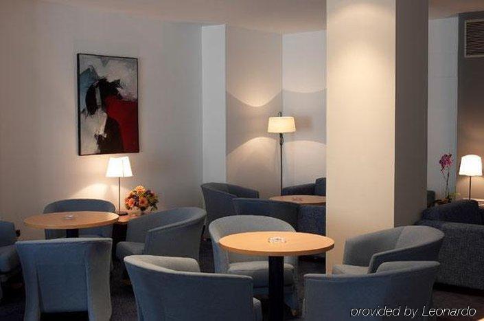 Hotel Ibis Styles Zaragoza Ramiro I Restaurante foto